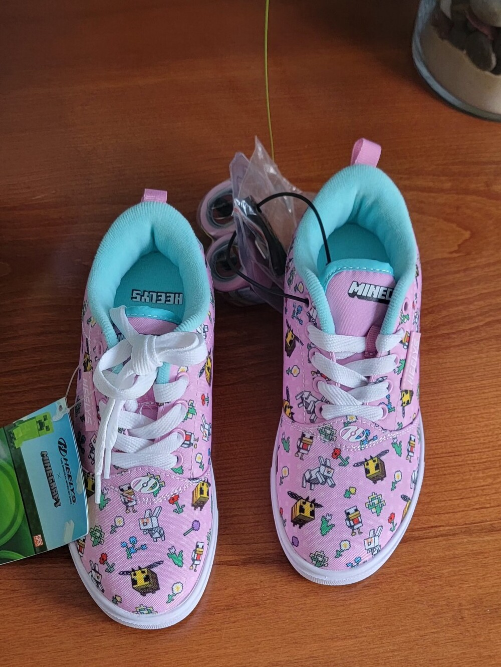 Minecraft Pro 20 Kids Pink Graphic Sneakers